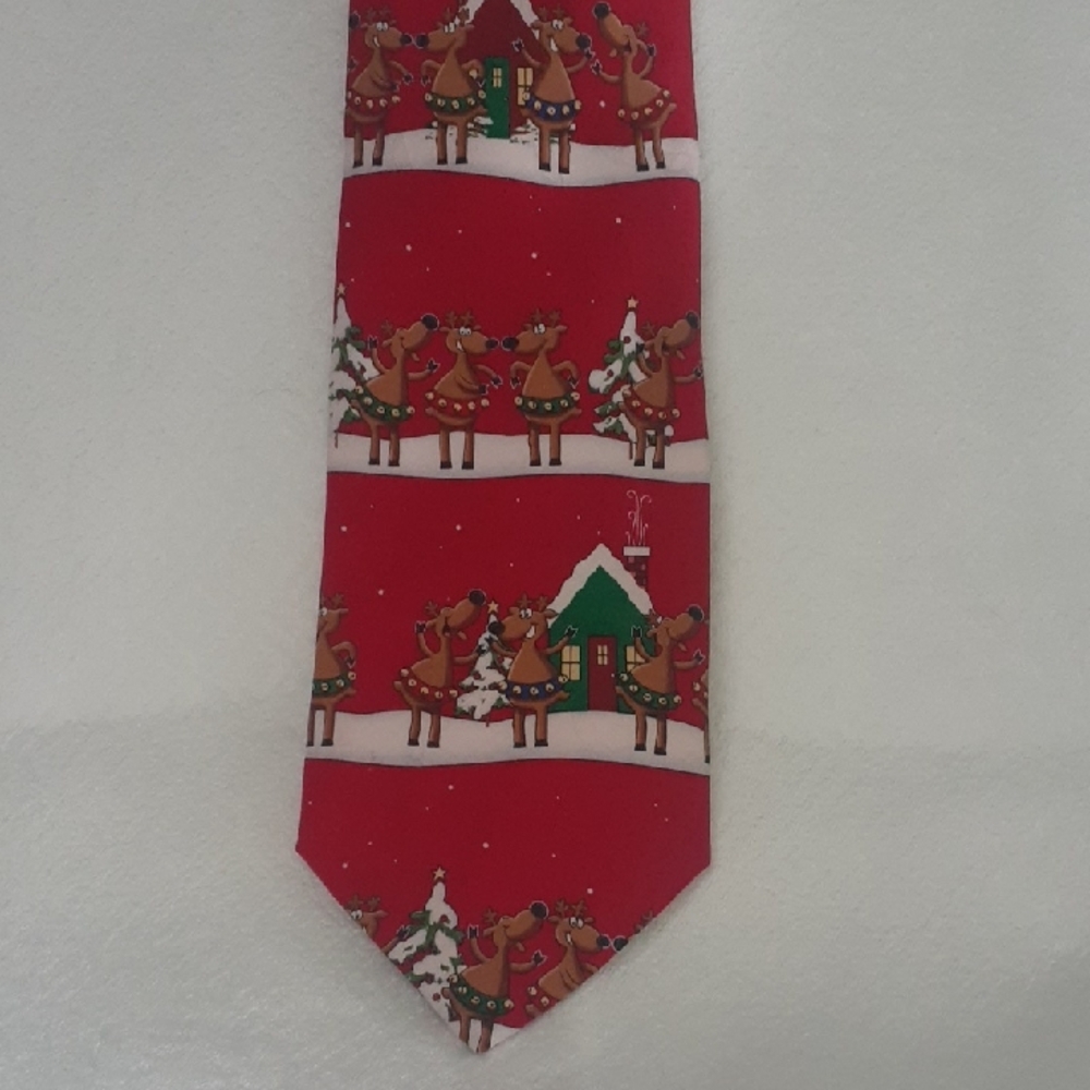 Hallmark Men's Vintage Yule Tie Christmas Red Reindeer Novelty Silk Handmade